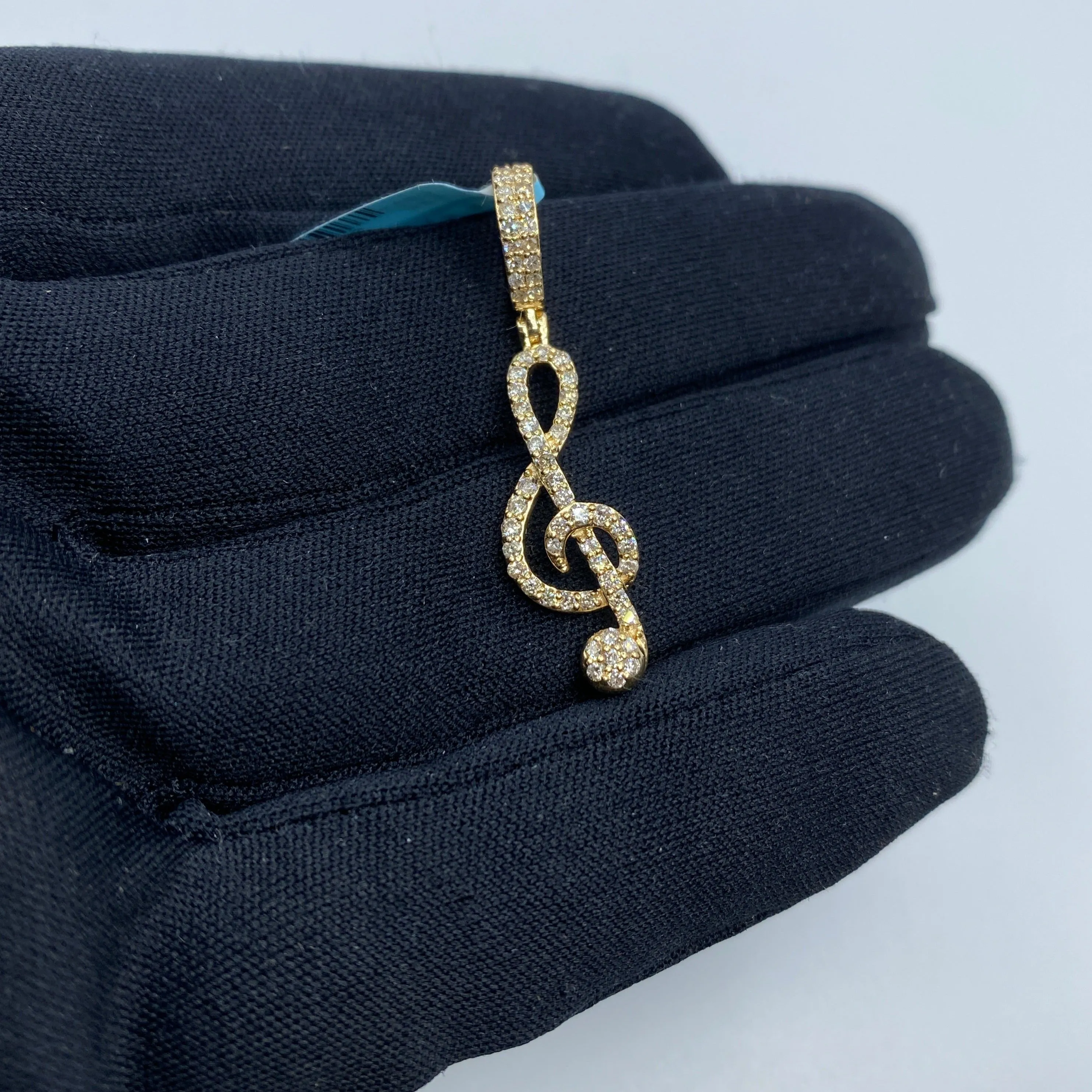 14K Music Note Diamond Pendant