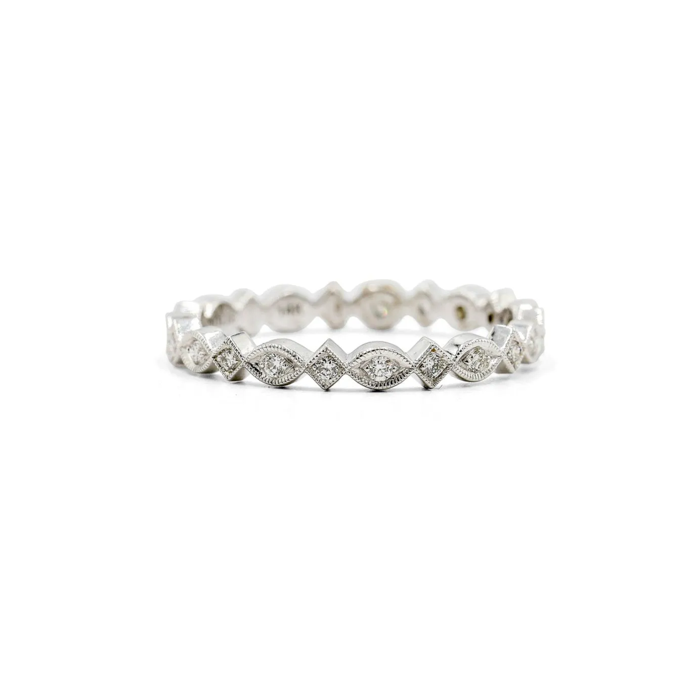 14kw .10ctw Marquise & Square Bezel Band