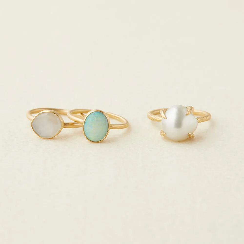 1.75 Carat One-of-a-Kind White Moonstone Ring | WMR1-OOAK