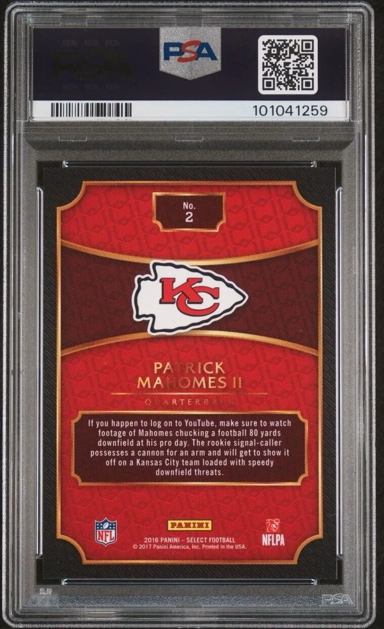 2016 Panini Select 2017 XRC Prizm #2 Patrick Mahomes RC PSA 9/10 Auto MINT