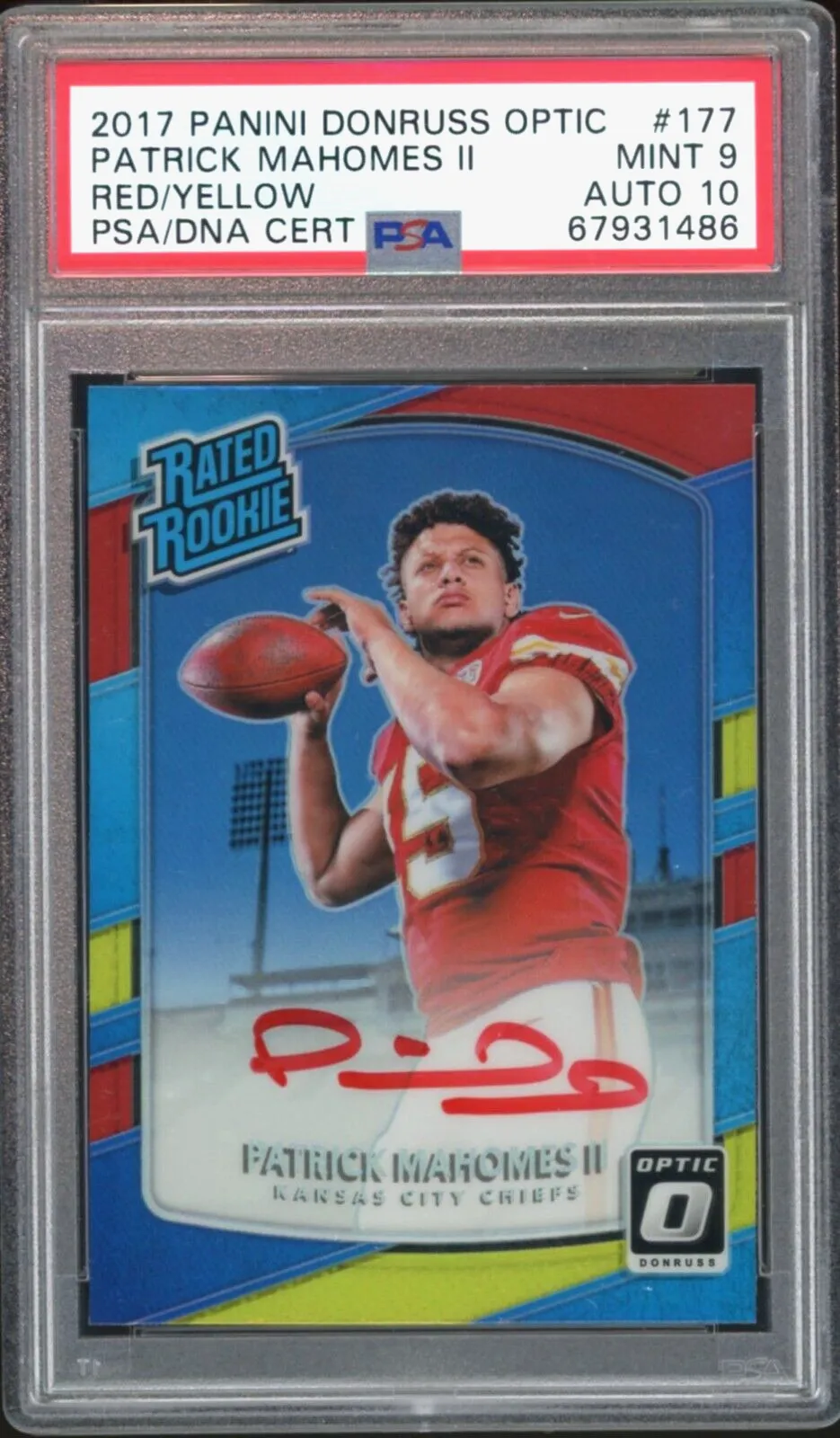 2017 Donruss Optic Rated Rookie Red Yellow Prizm Patrick Mahomes PSA 9/10 Auto