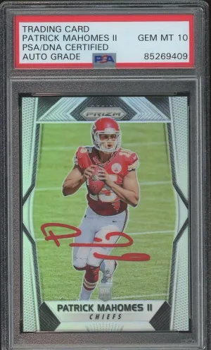 2017 Panini Prizm Silver Patrick Mahomes RC Red Ink PSA/DNA Auto GEM MINT 10