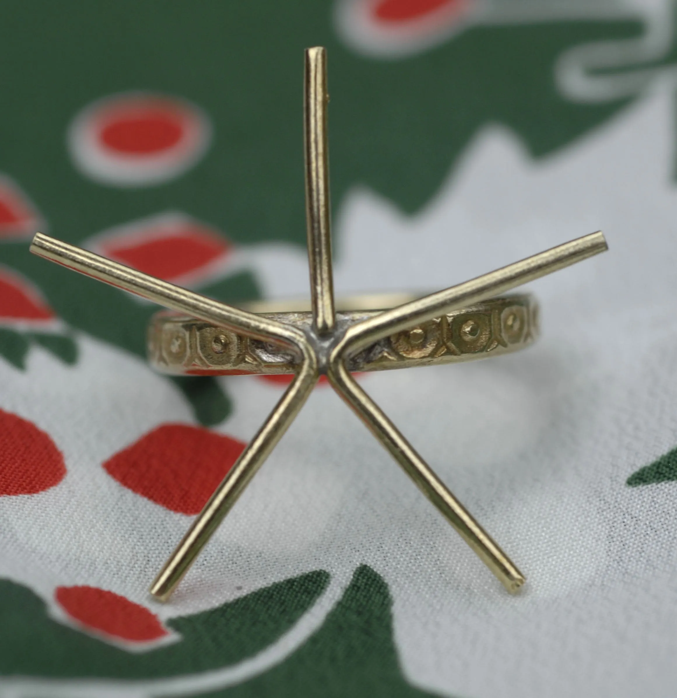 Claw Ring for Setting Stones, Honeycomb Shank, 5 Prongs