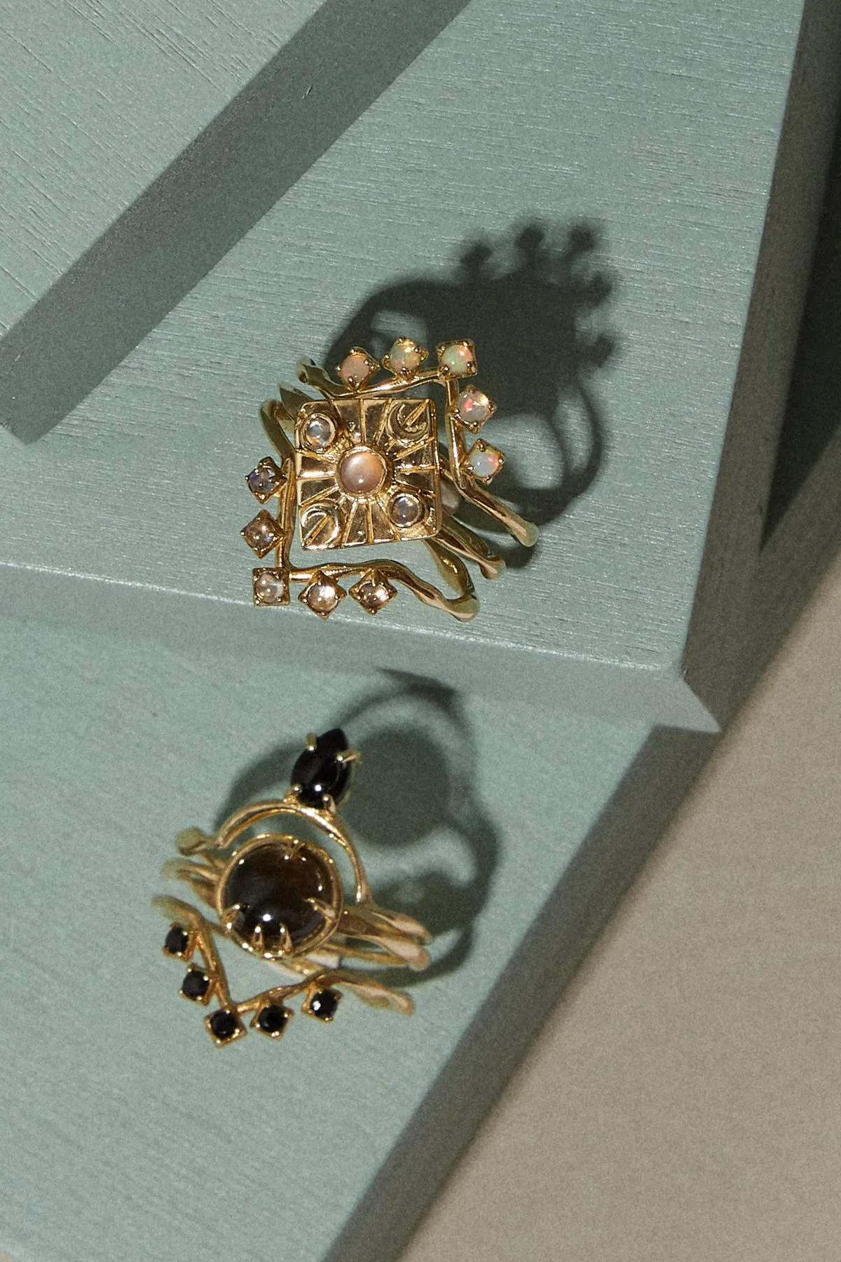 Cleo Ring Black Spinel
