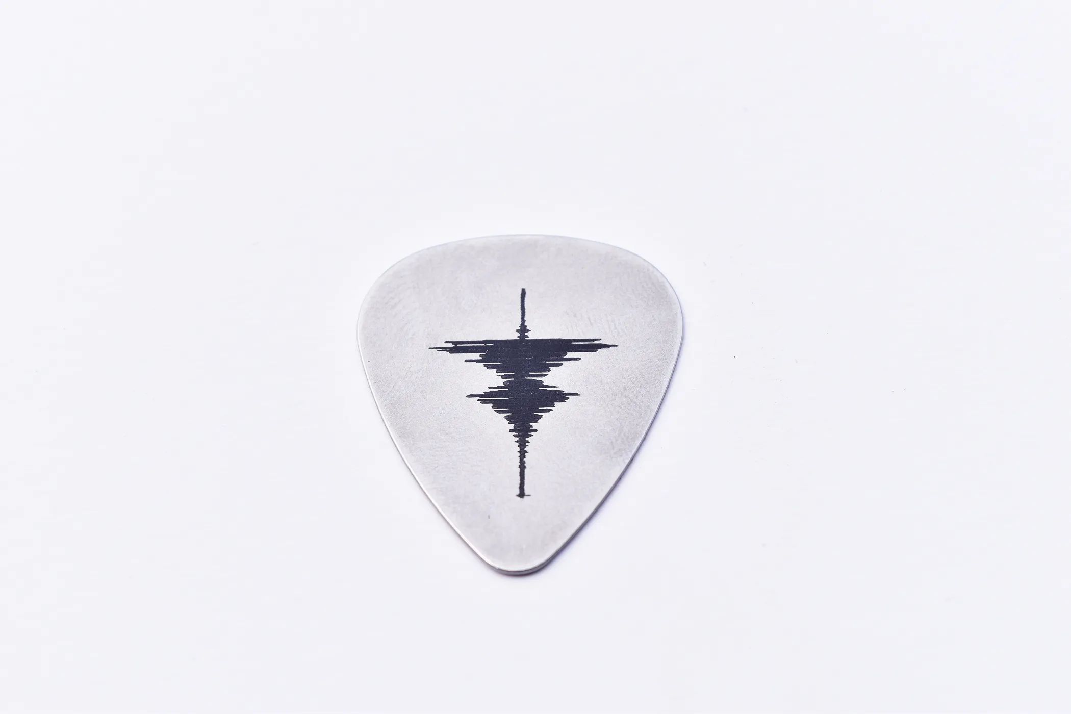 Customized Sound Wave Guitar Pick