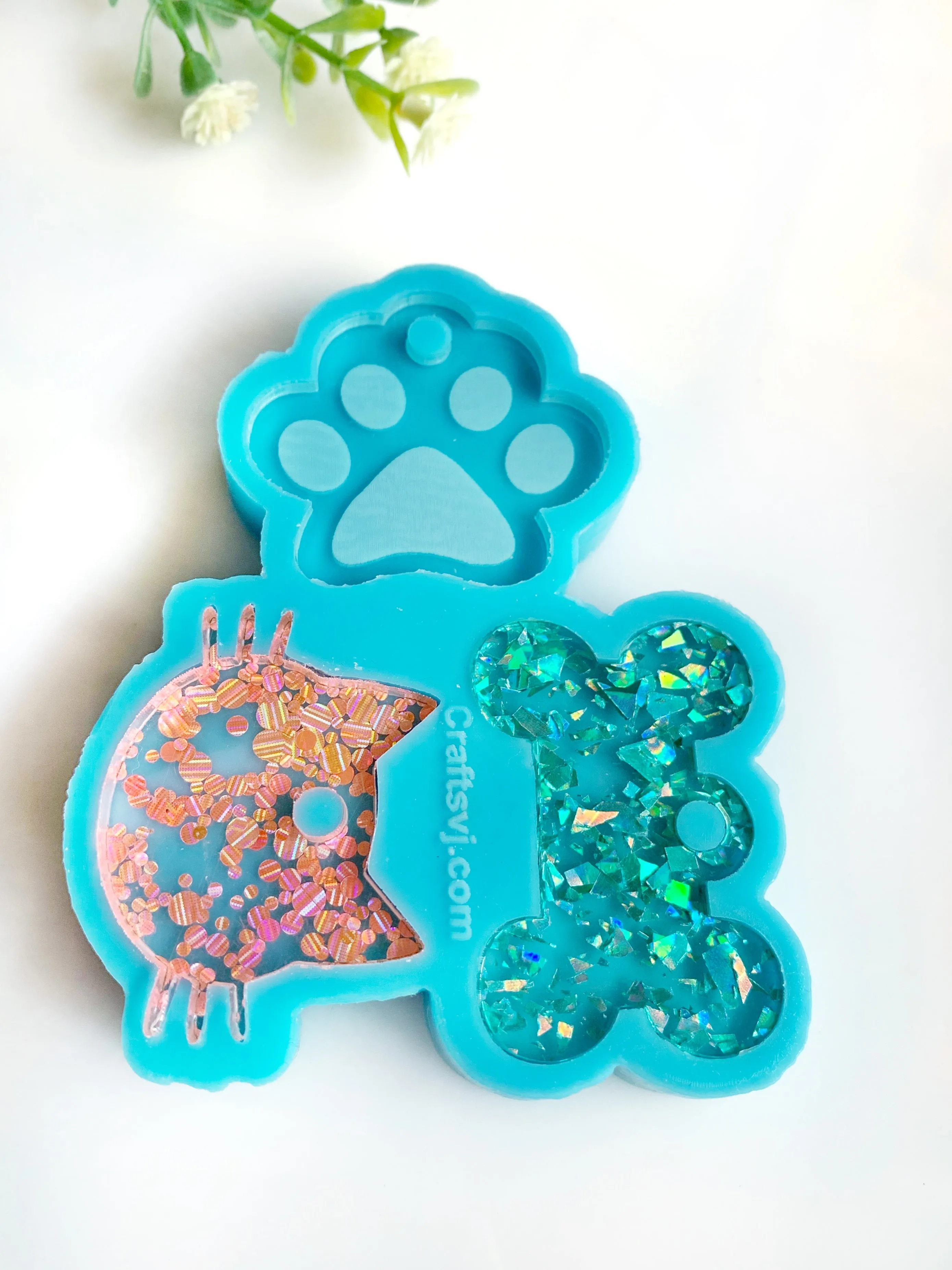 Dog and cat ID tags silicone mold / Molde de silicón de plaquitas de identificación para perros y gatos