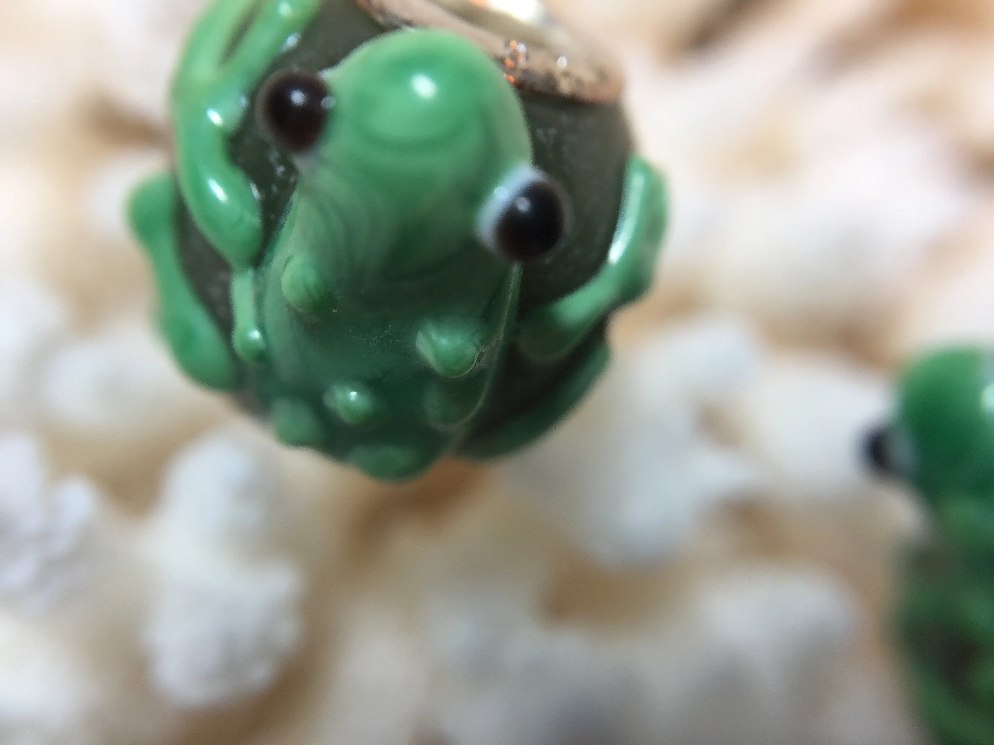 GREEN TOAD- European Lampwork Glass TOAD Bead, GREEN TOAD