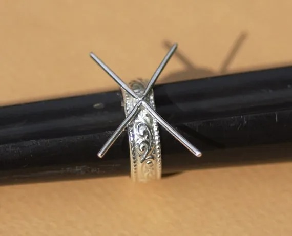 Handmade Claw Ring 100% Sterling Silver For Stone Setting, 4 Round prongs, Vine Textured Shank