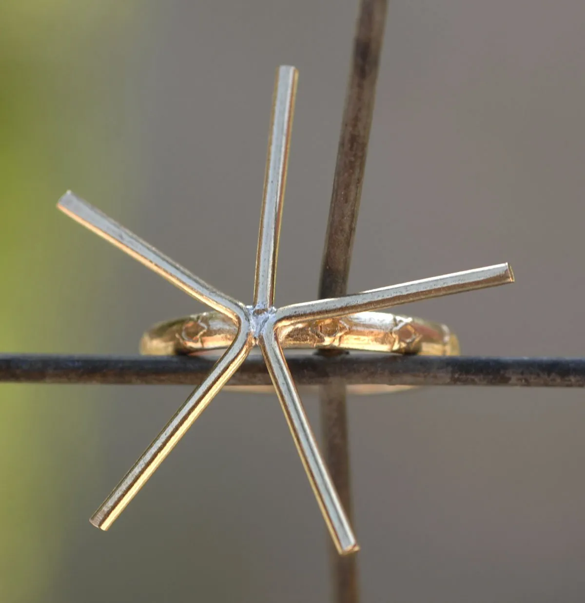 Handmade Claw Ring Setting, Star pattern Shank, 5 prongs