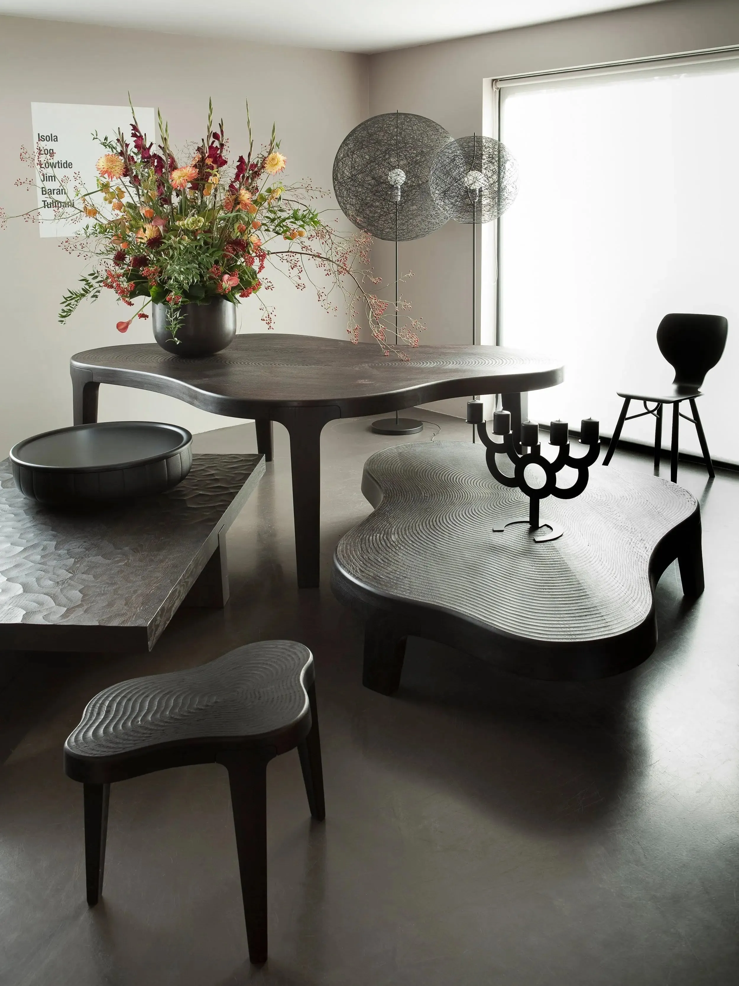 Isola - Coffee Table