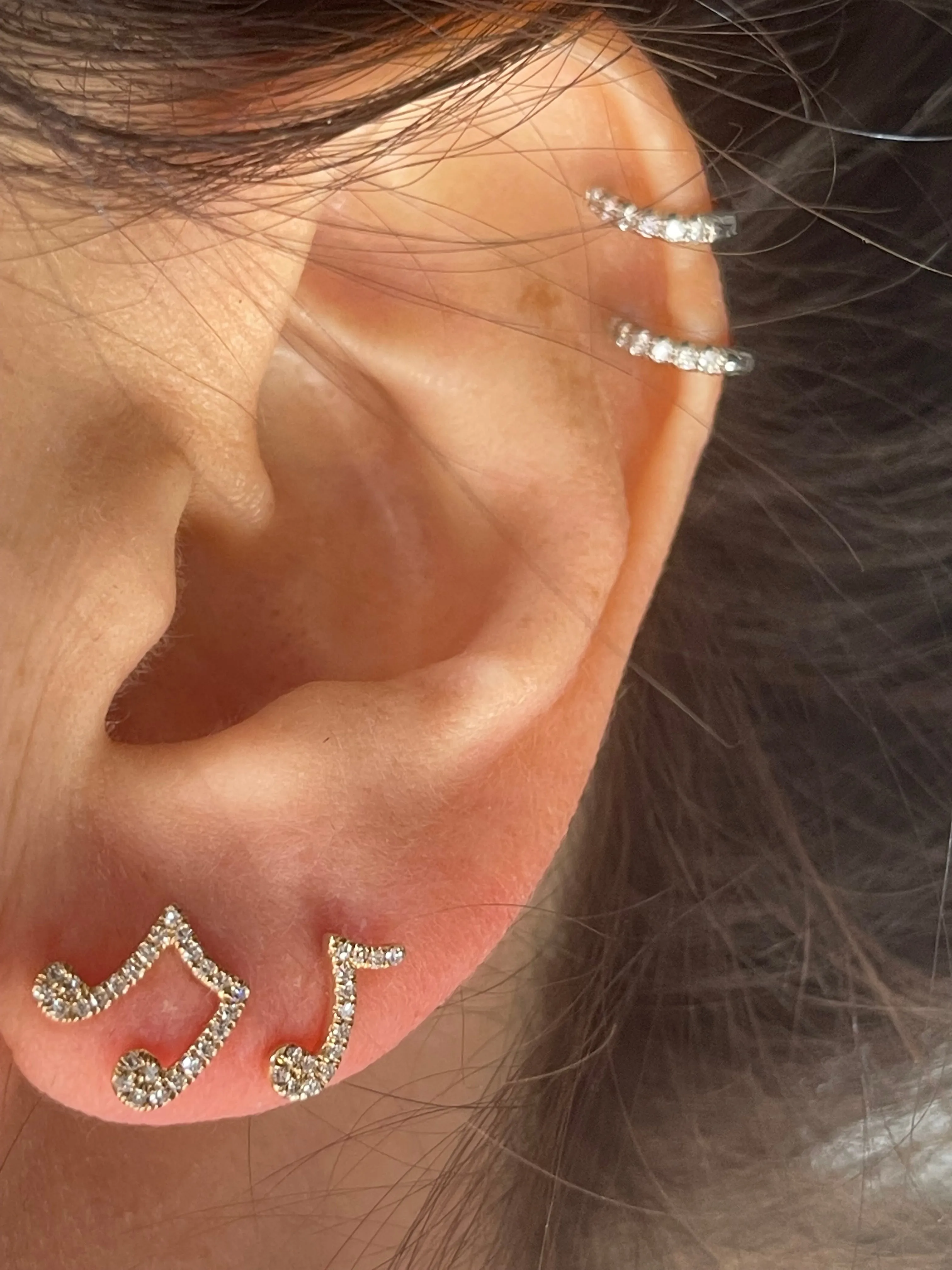 MUSIC NOTE DIAMOND STUD EARRINGS