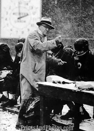 Papa Bear George Halas Sidelines  7010