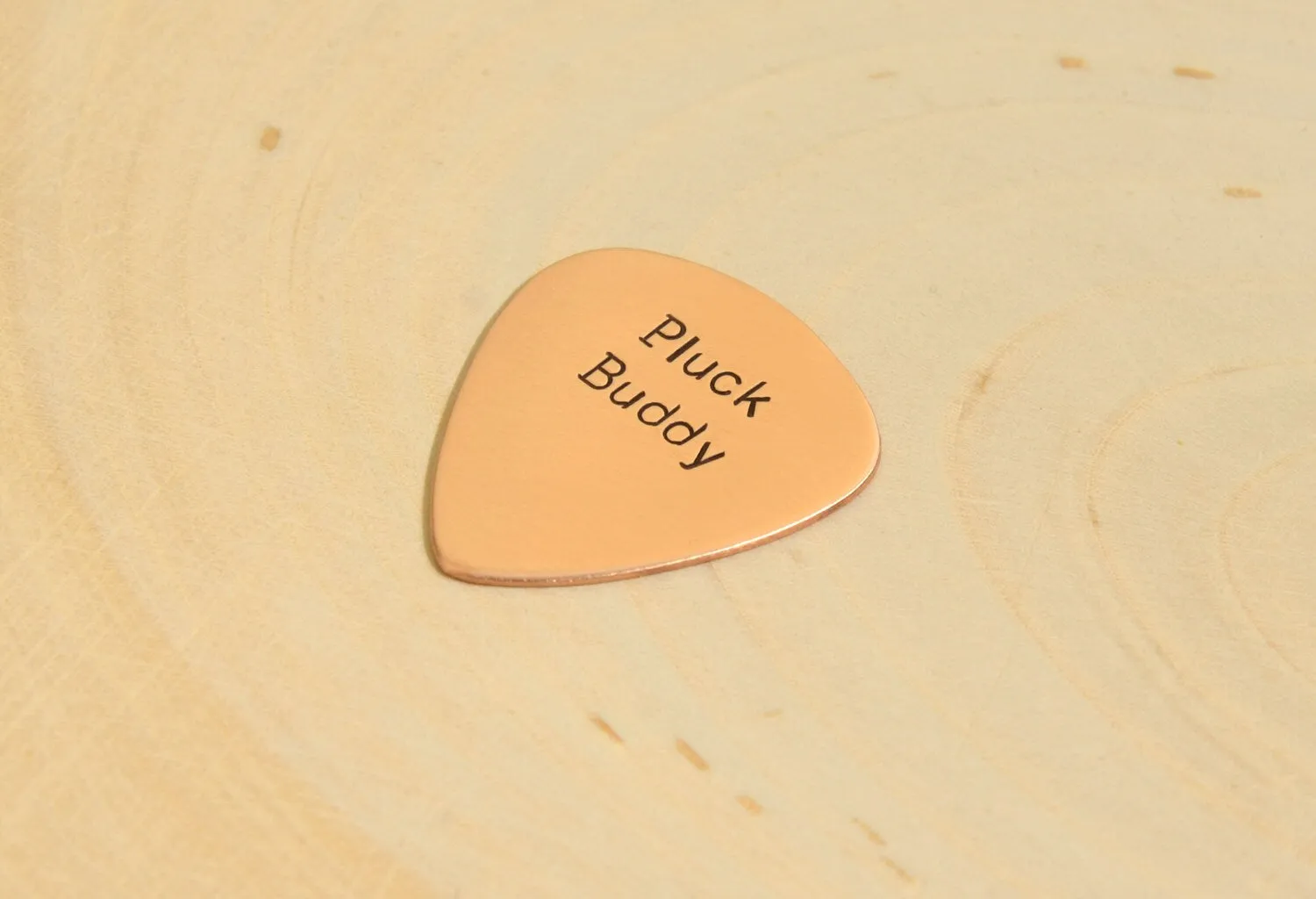 Pluck Buddy Guitar Pick in Copper
