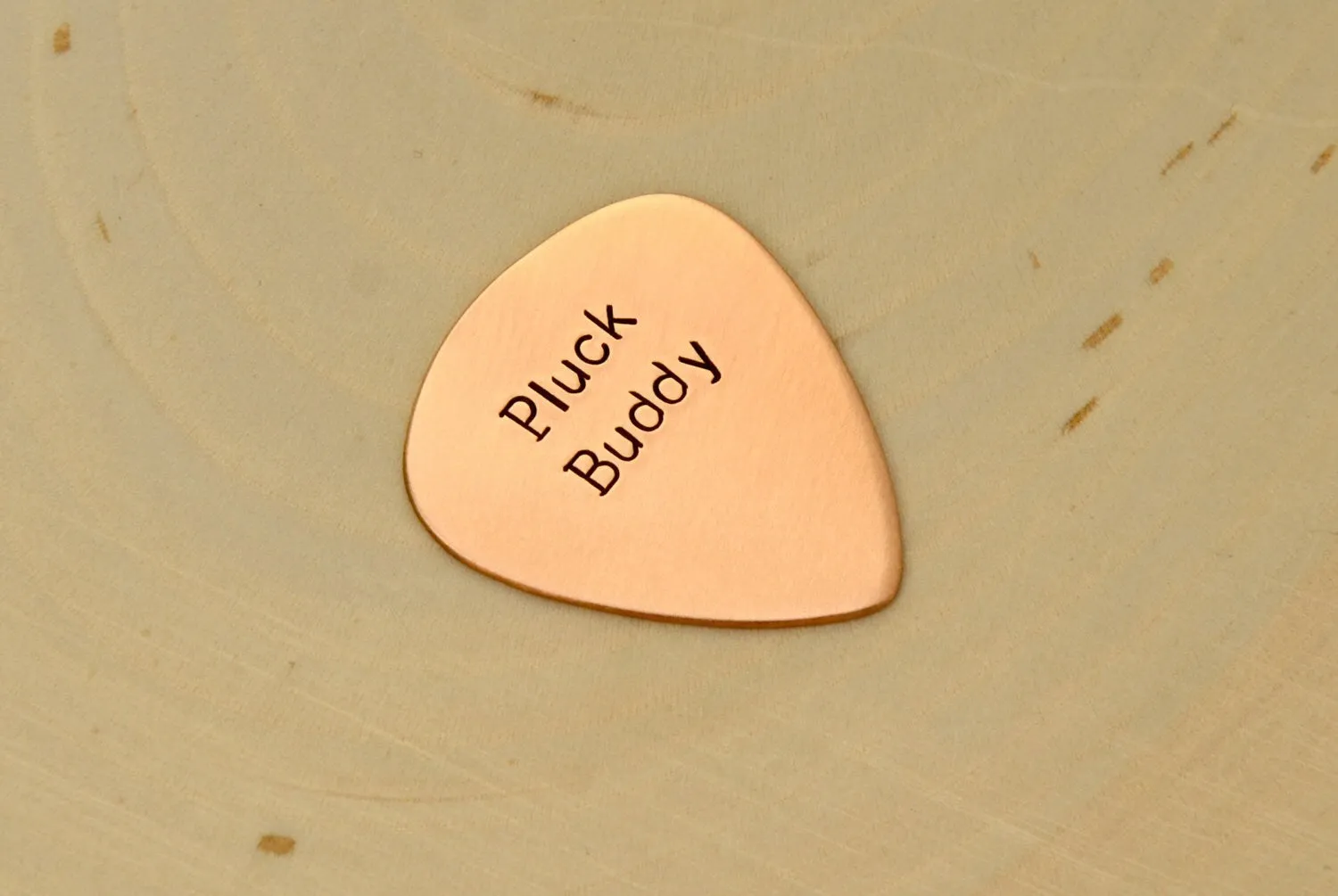 Pluck Buddy Guitar Pick in Copper