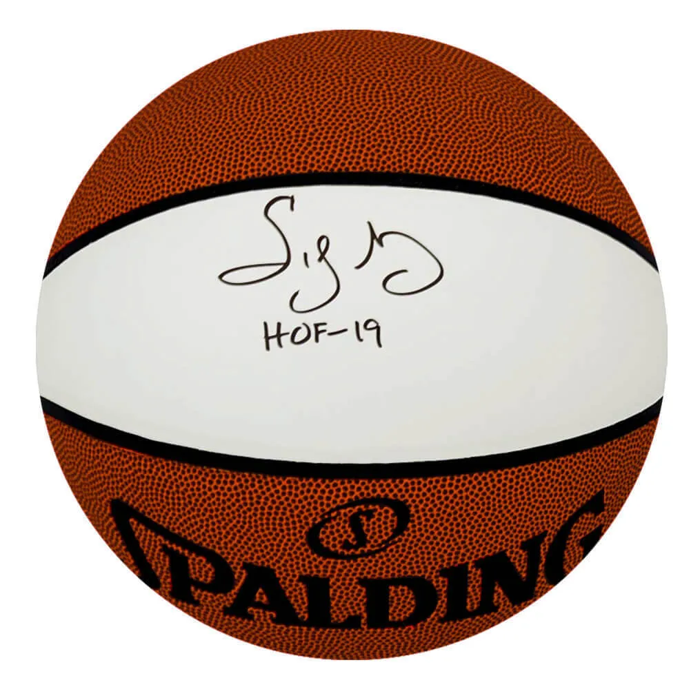 Sidney Moncrief Signed Spalding White Panel Basketball w/HOF'19 - (SCHWARTZ COA)