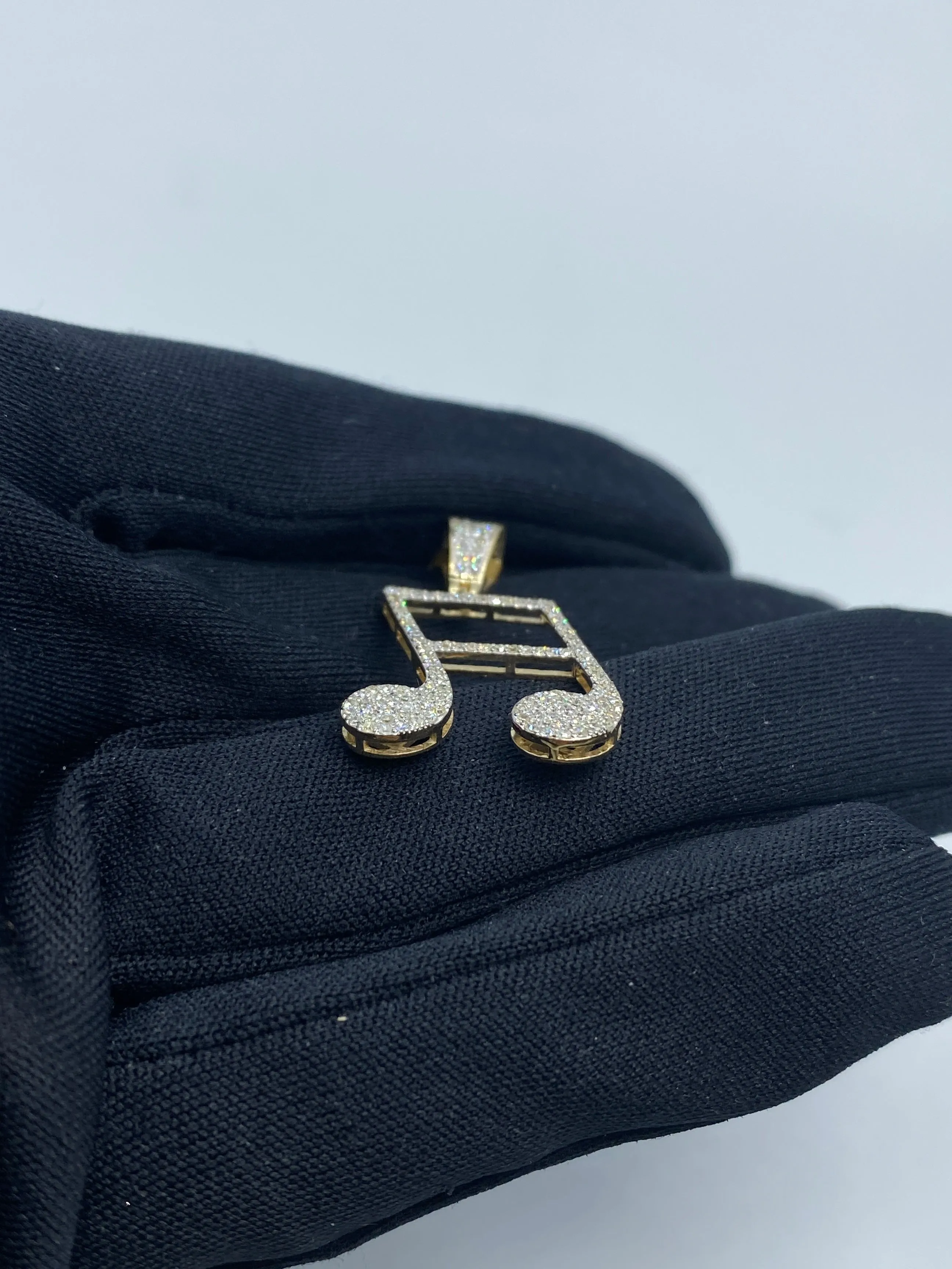 Sixteenth Music Note Pendant