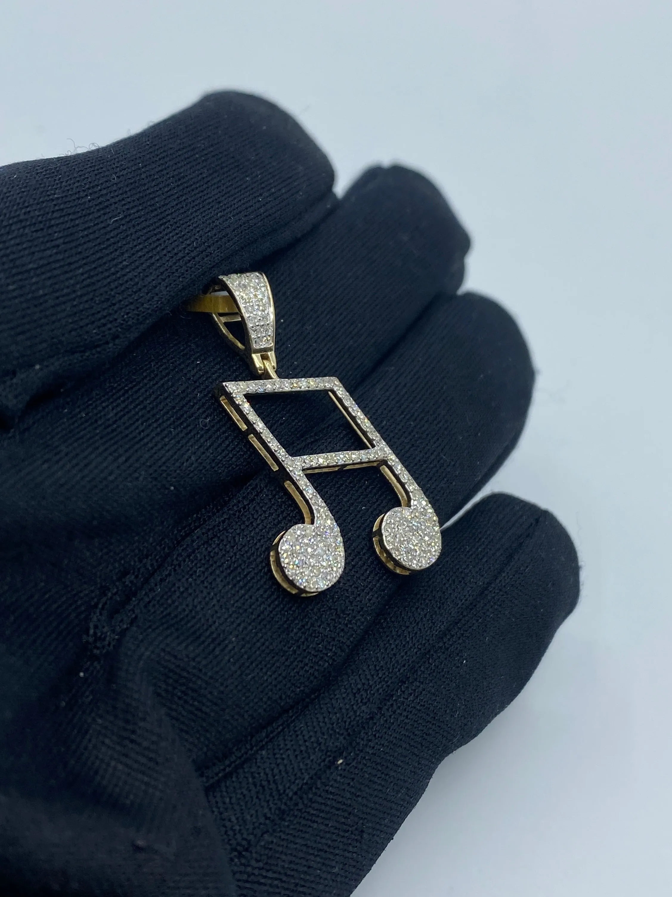 Sixteenth Music Note Pendant