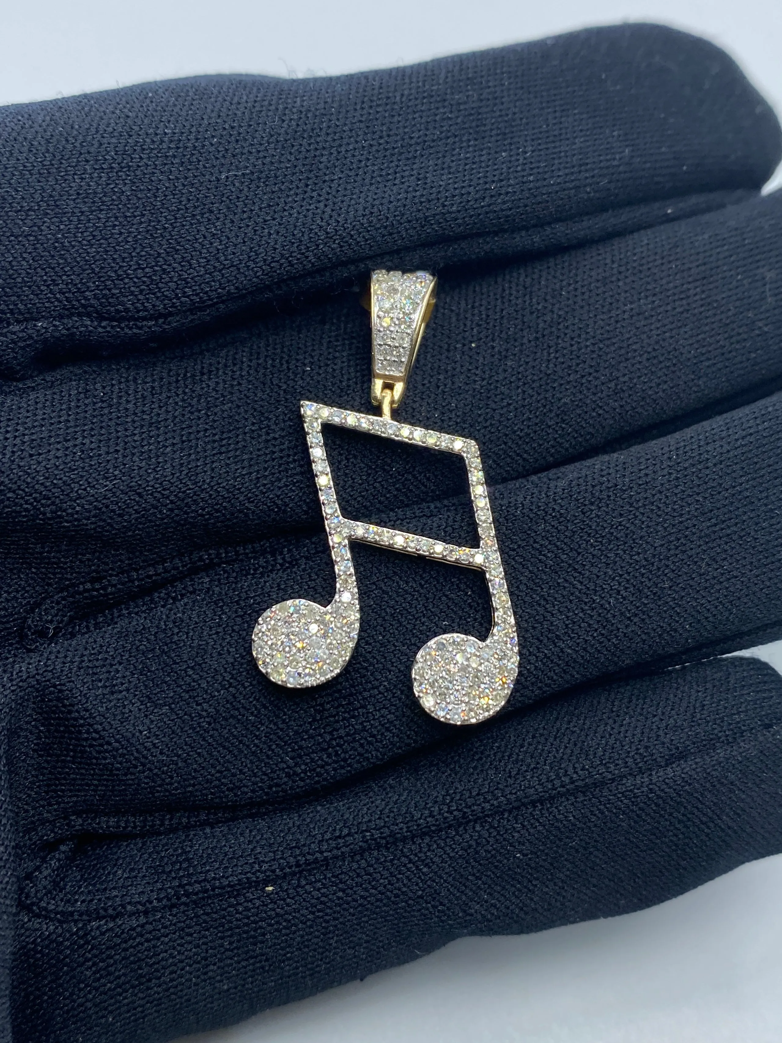 Sixteenth Music Note Pendant
