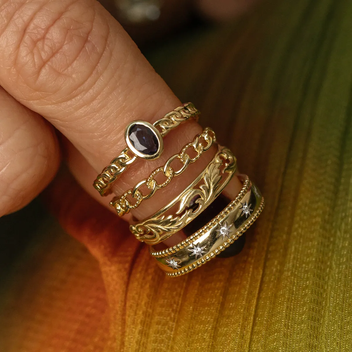 Solid Gold Openwork Filigree Ring