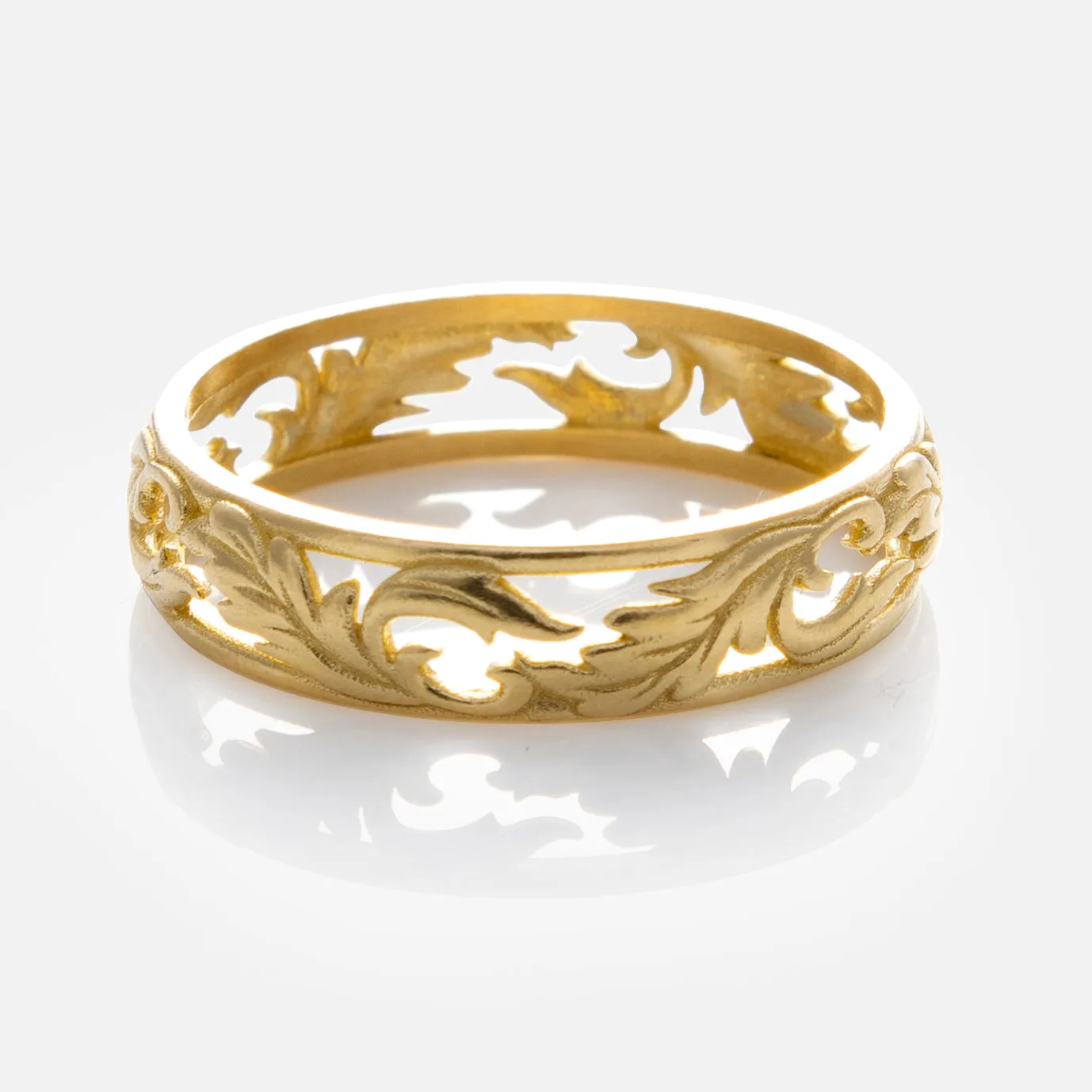 Solid Gold Openwork Filigree Ring