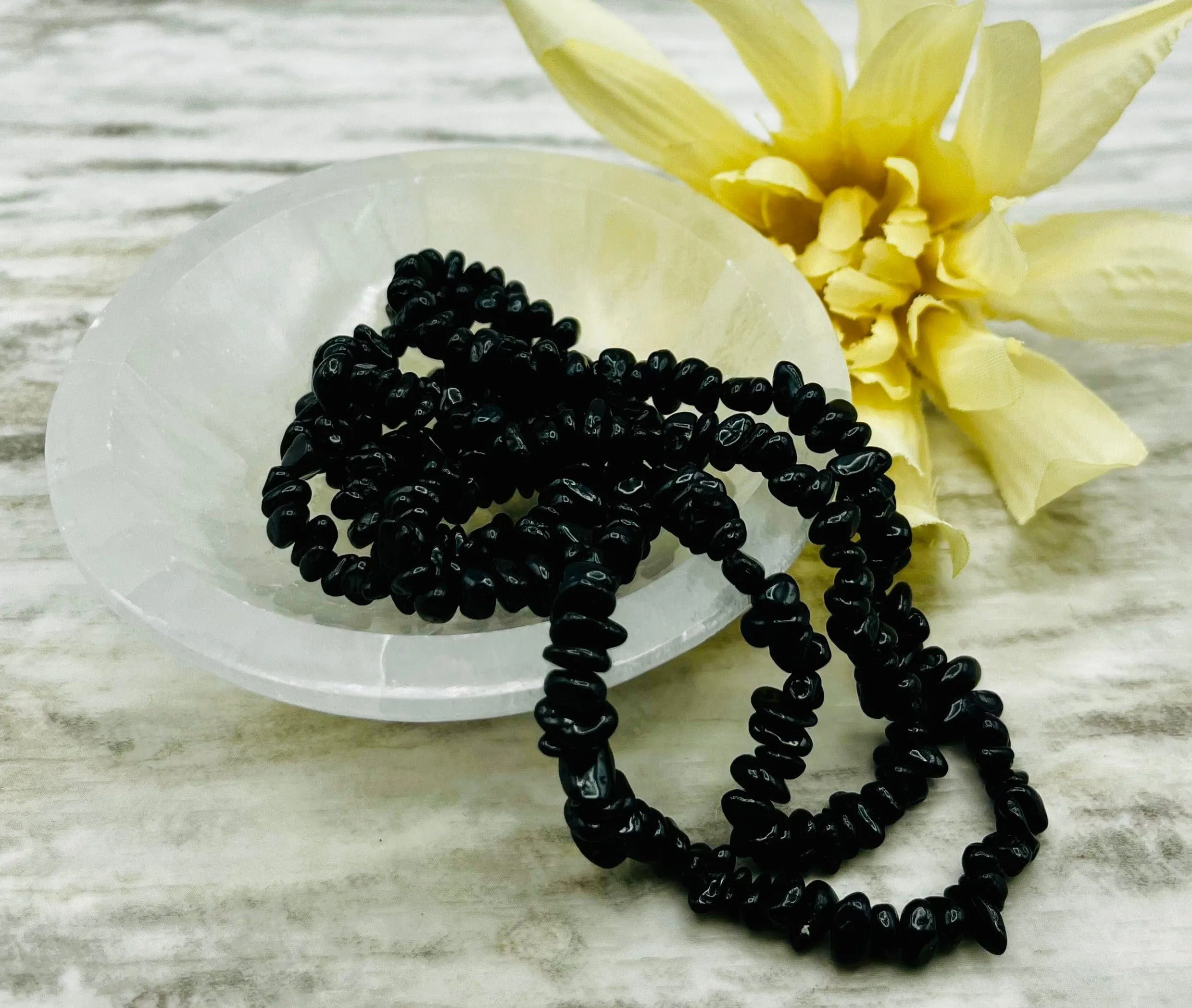 Spinel Chips Bead Strand