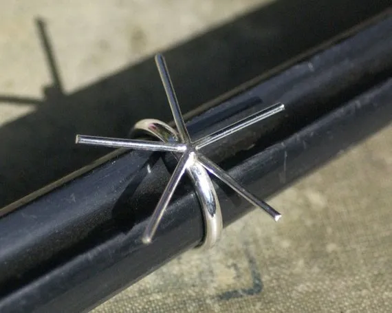 Sterling silver 5 pronged Claw Ring for setting stones, Half Round wire