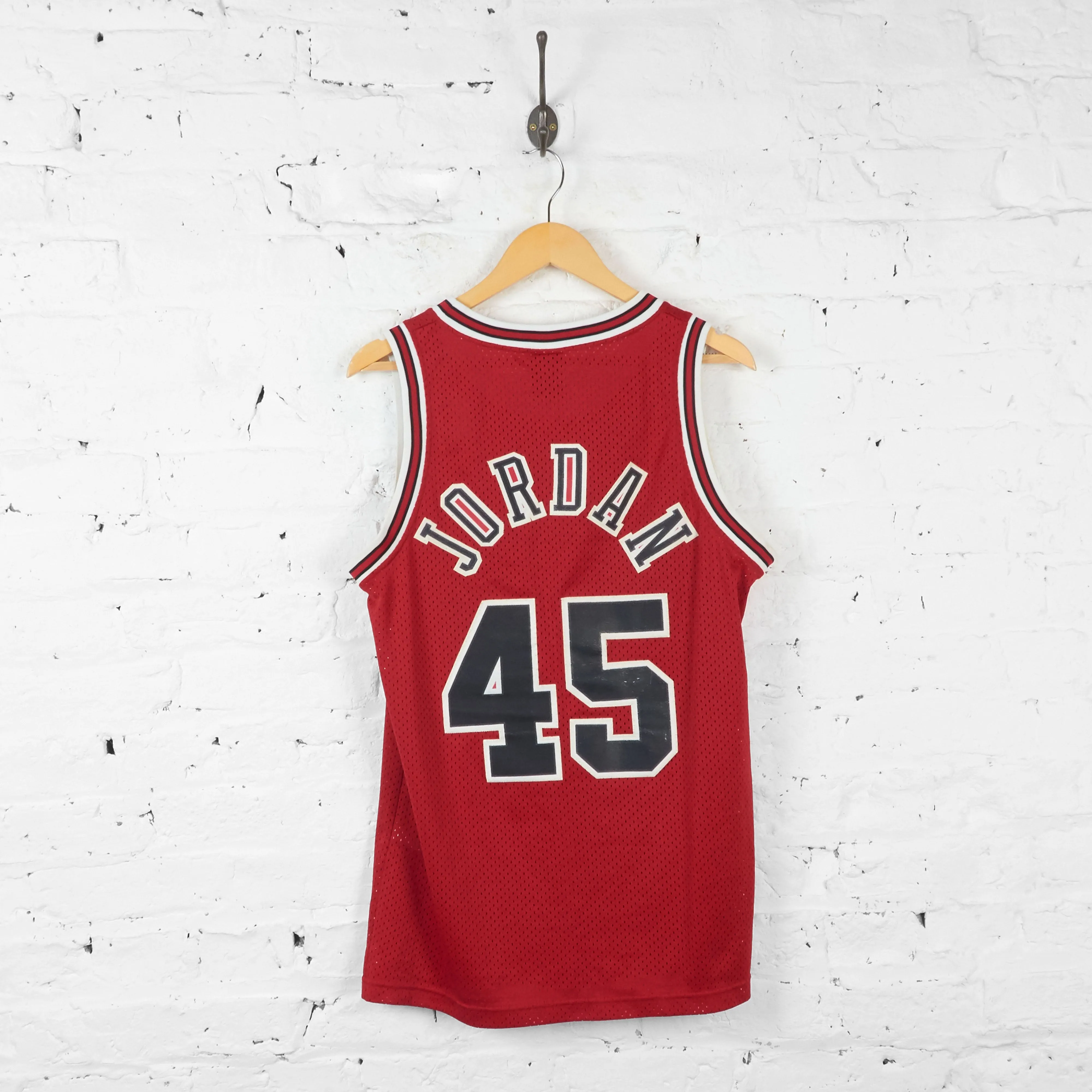 Vintage Nike Chicago Bulls NBA Jersey - Red - S