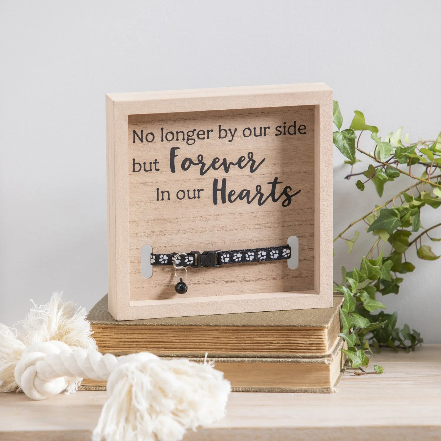 Wood Pet Memorial Tabletop Sign with Collar
